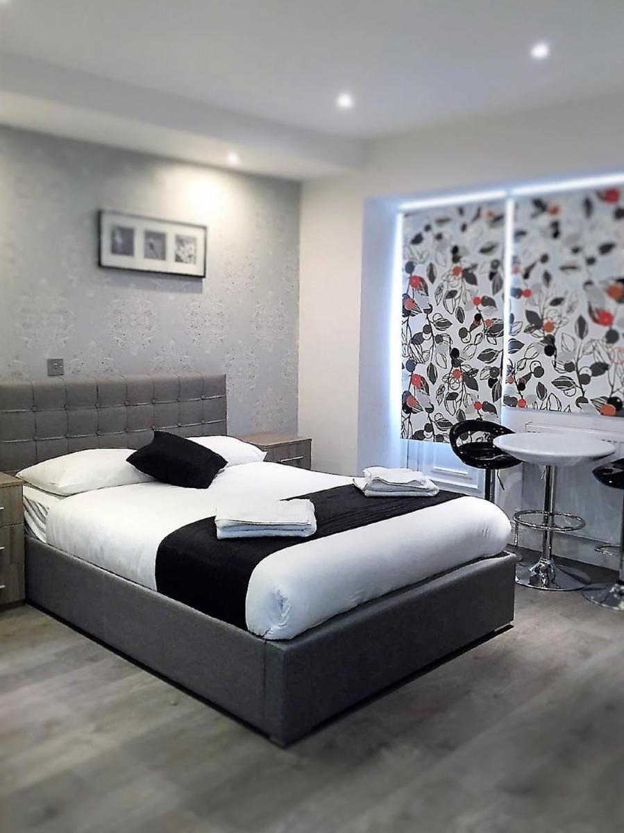 Imperial Court Suites - Housity