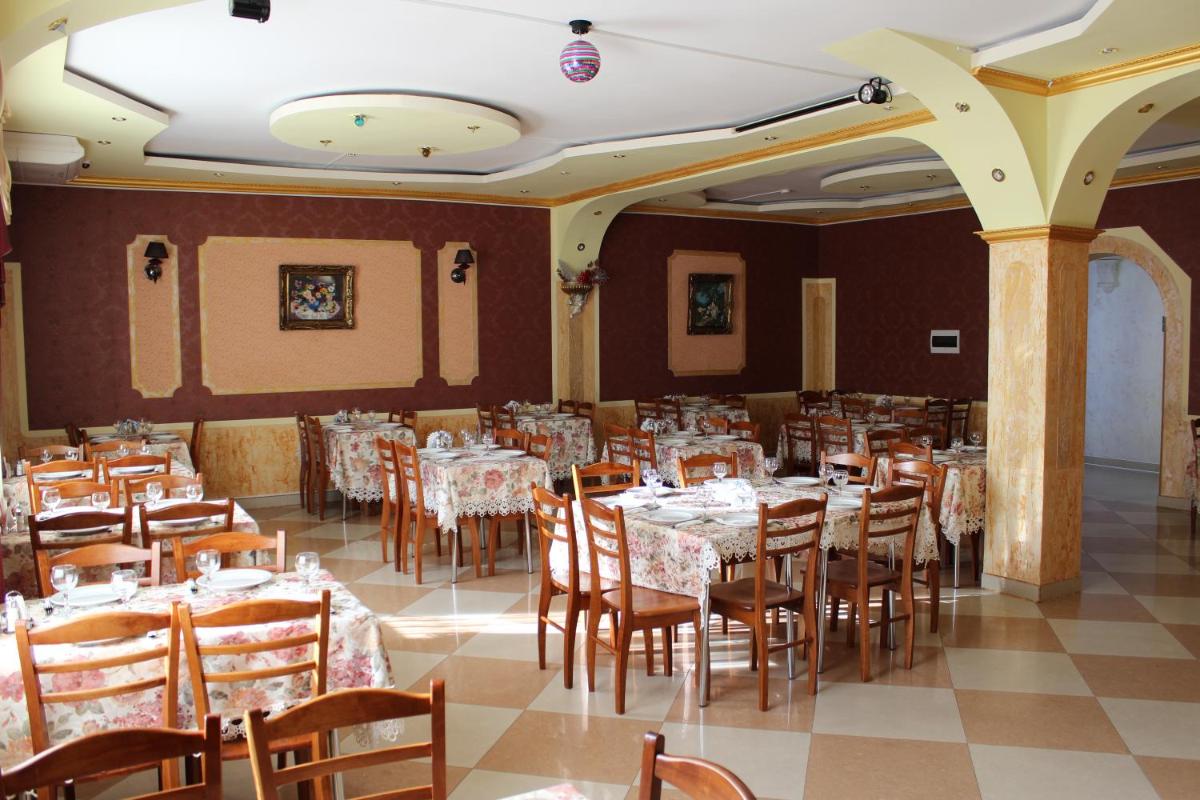 Suitetrails - Hotel Elit