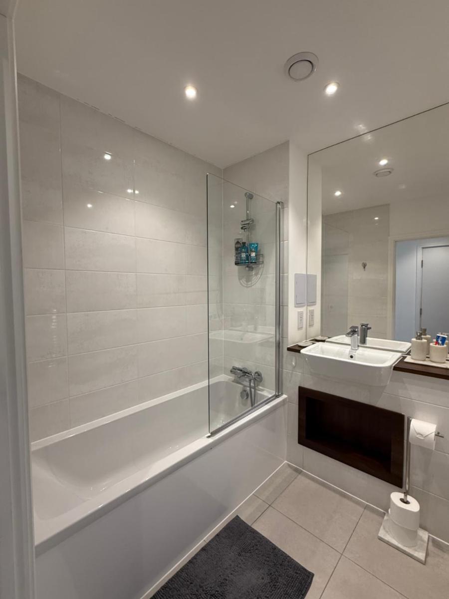 Happy Wandsworth Apartment - Housity