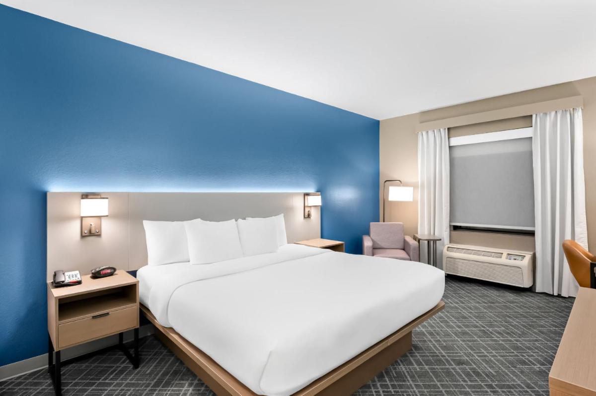 Comfort Inn & Suites Fort Smith I-540 - Housity