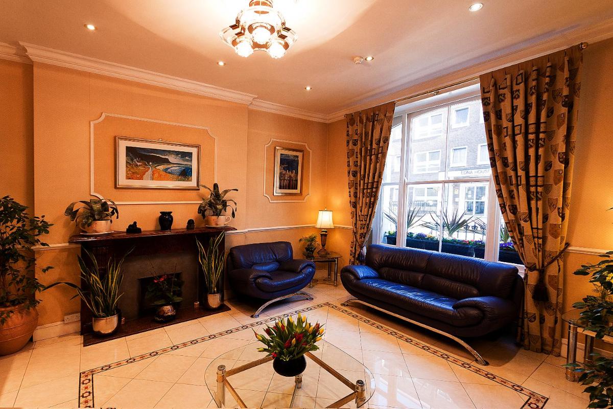 Avon Hotel - Housity
