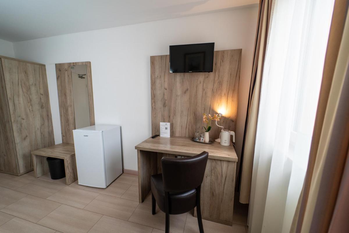 Hotel Lichtblick Salach - Housity