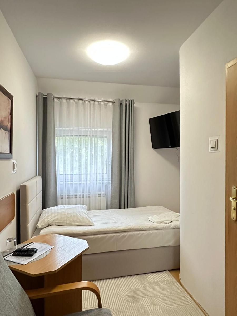 Motel Za Miedzą - Housity