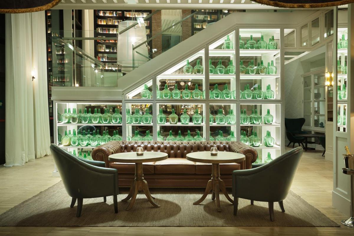Zona de estar de Hotel Camiral - The Leading Hotels of the World