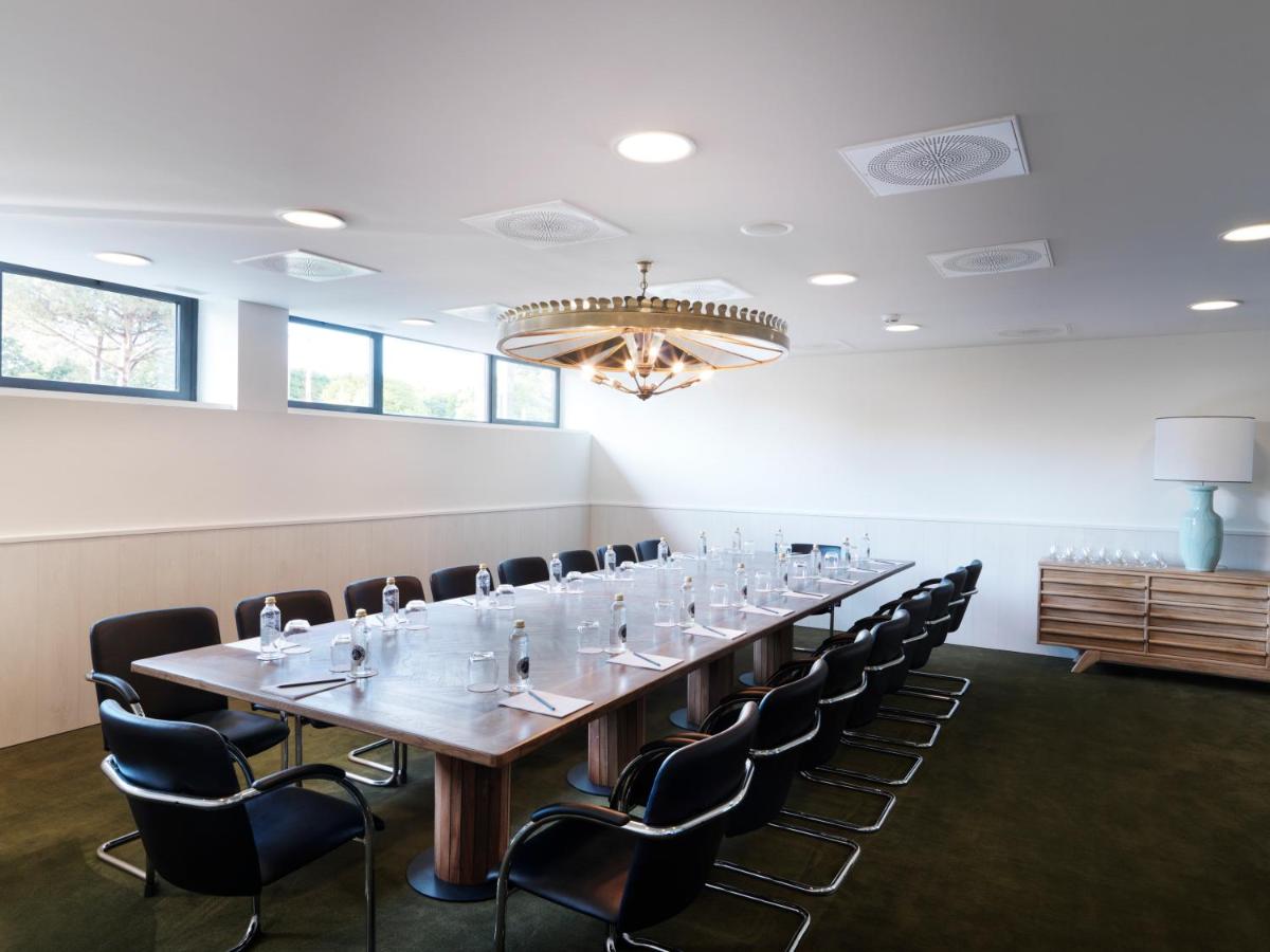 Zona business o sala de conferencias en Hotel Camiral - The Leading Hotels of the World