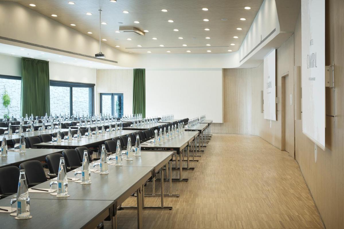 Zona business o sala de conferencias en Hotel Camiral - The Leading Hotels of the World