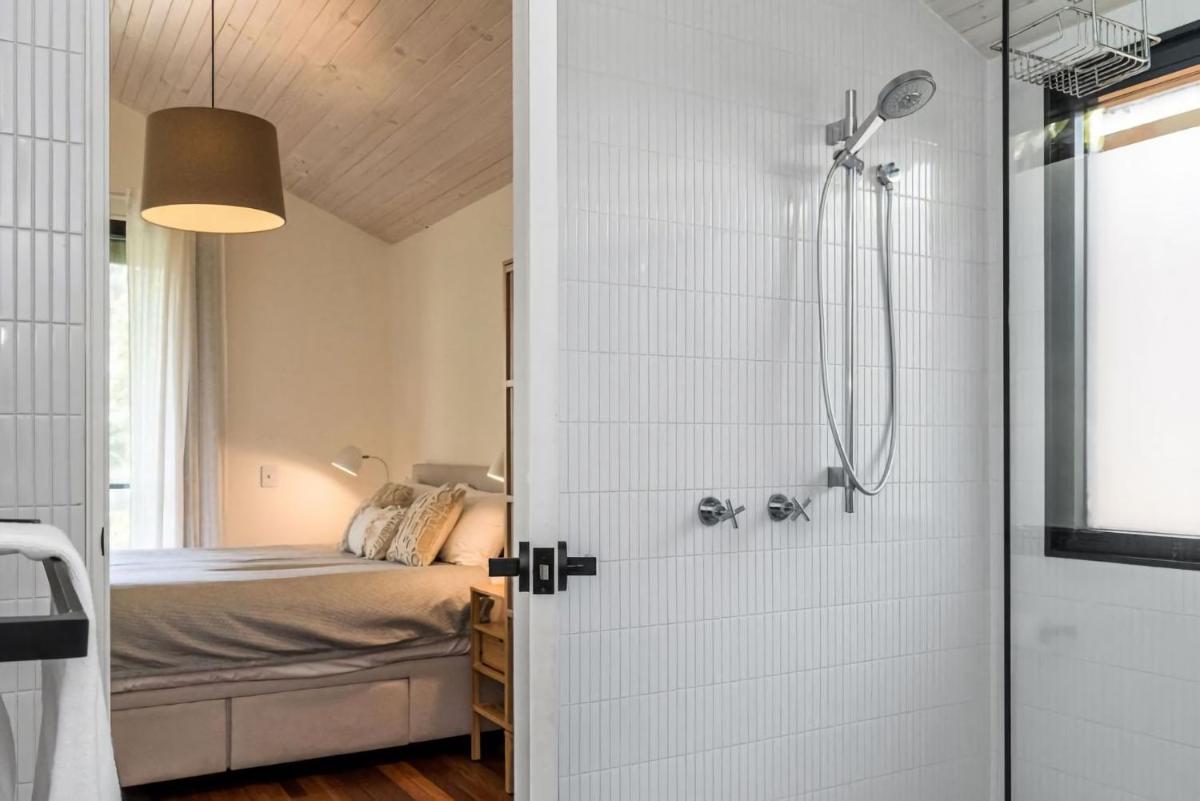 Byron Bay Accom 8 South Beach Lane Riverhouse - Housity