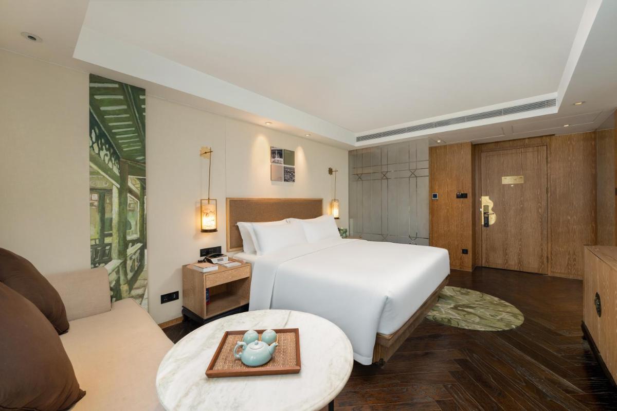 LN Hotel Five - Housity