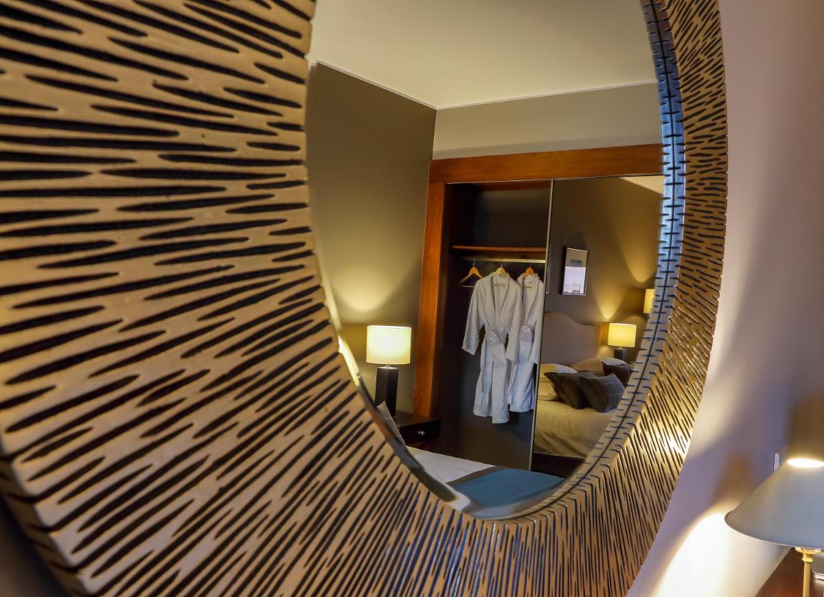 Santarem Hotel - Housity