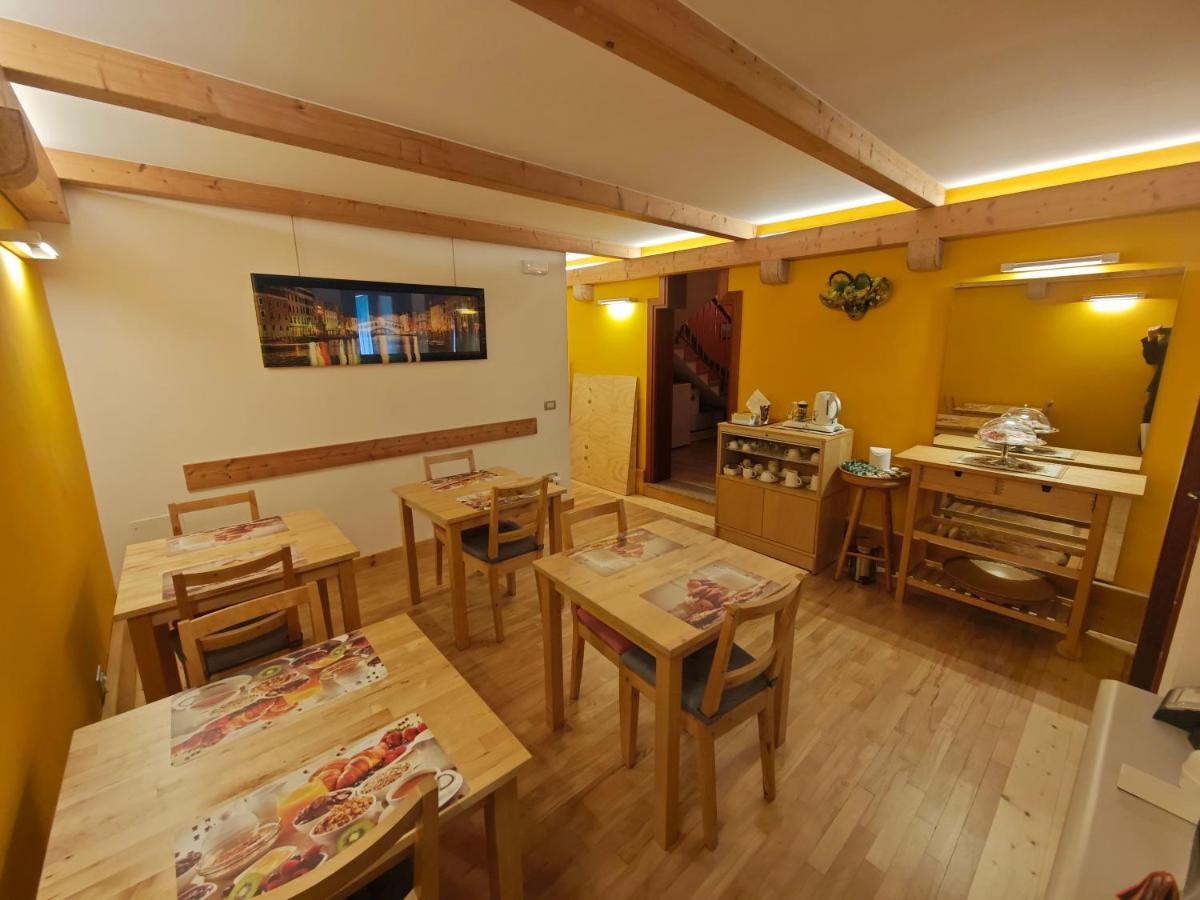 Casa Malvina - Housity
