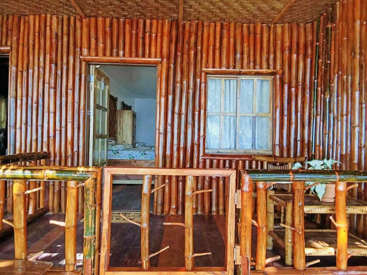 Hola Beach Resort - Housity