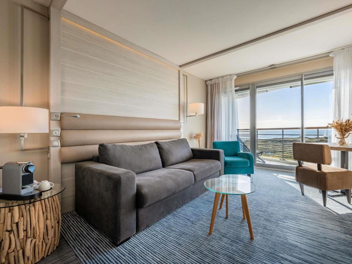 Coin salon dans l'établissement Sofitel Quiberon Thalassa sea & spa