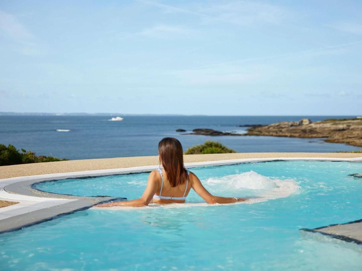 Piscine de l'établissement Sofitel Quiberon Thalassa sea & spa ou située à proximité
