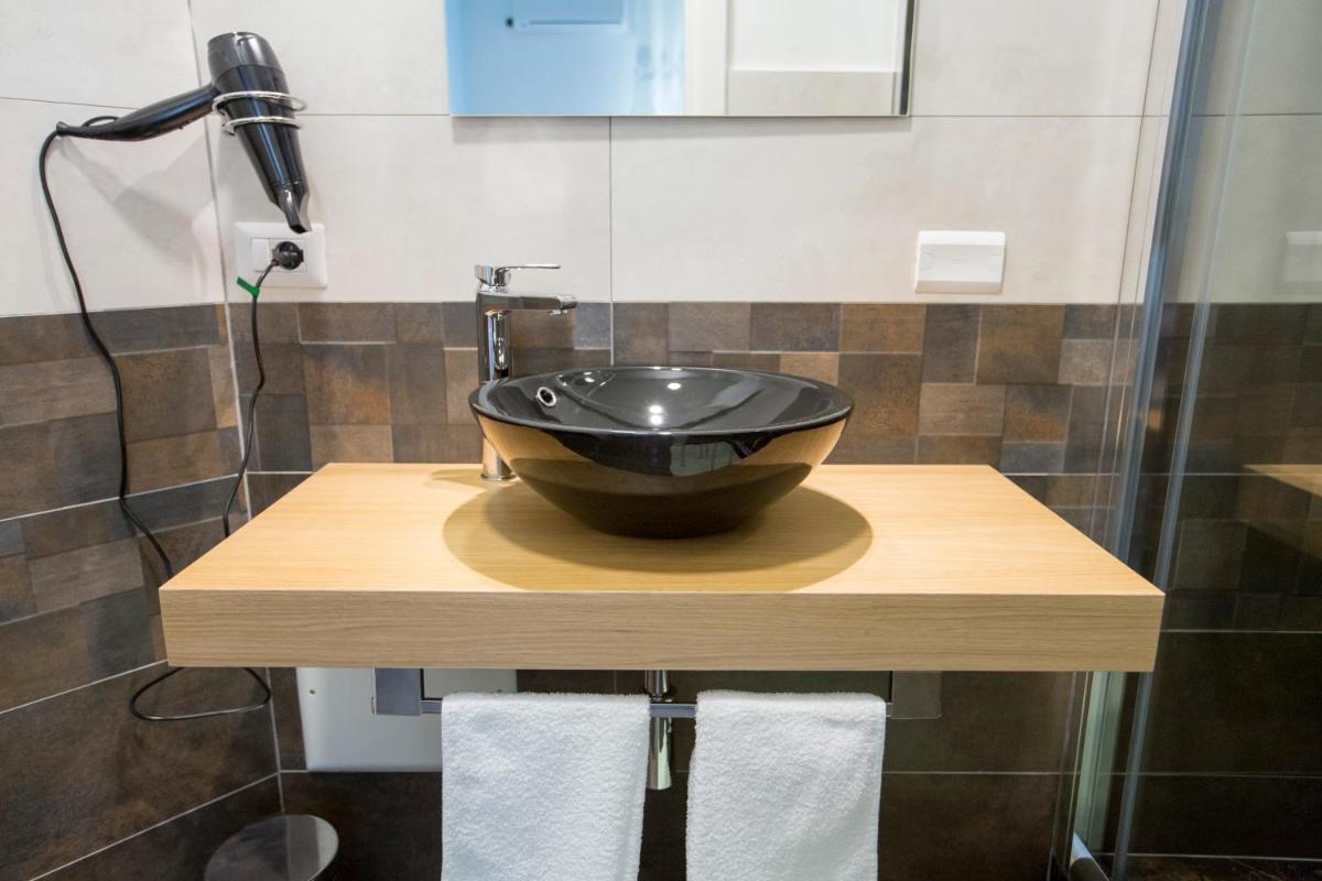 Guest house Cefalù Suites - Housity