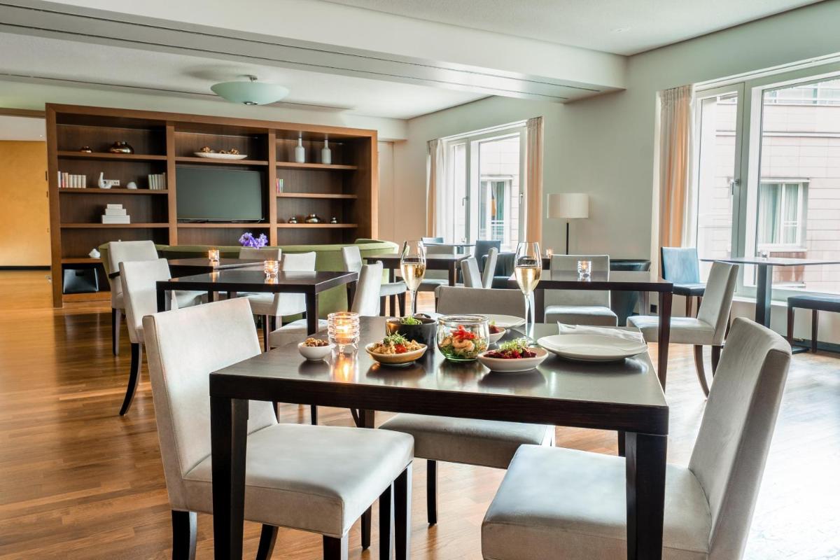 Essen im Hotel oder in der Nähe