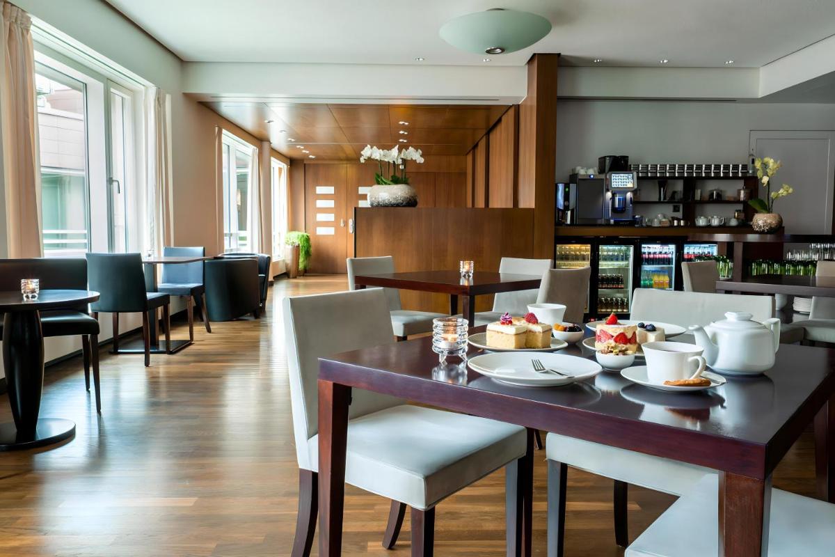 Essen im Hotel oder in der Nähe