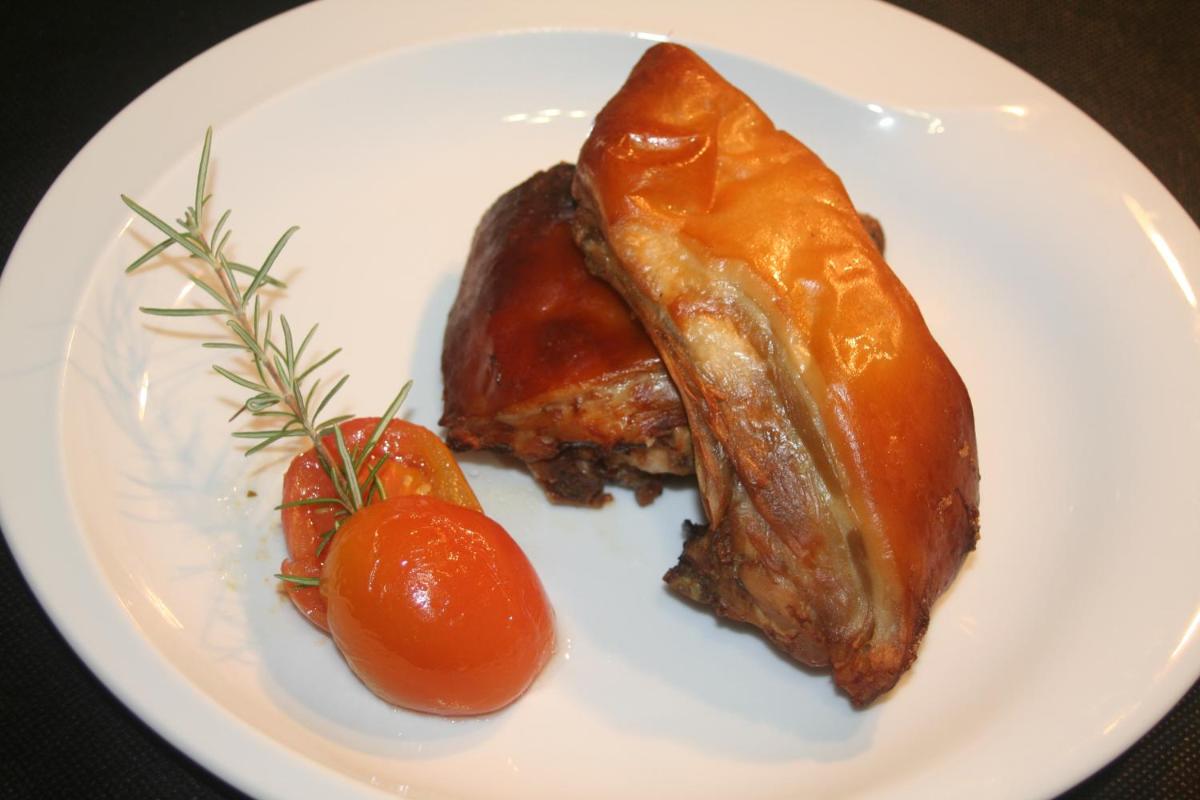 Comida en o cerca de este hotel