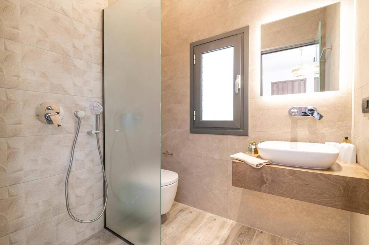 Villa Halakas by Villa Plus - Housity