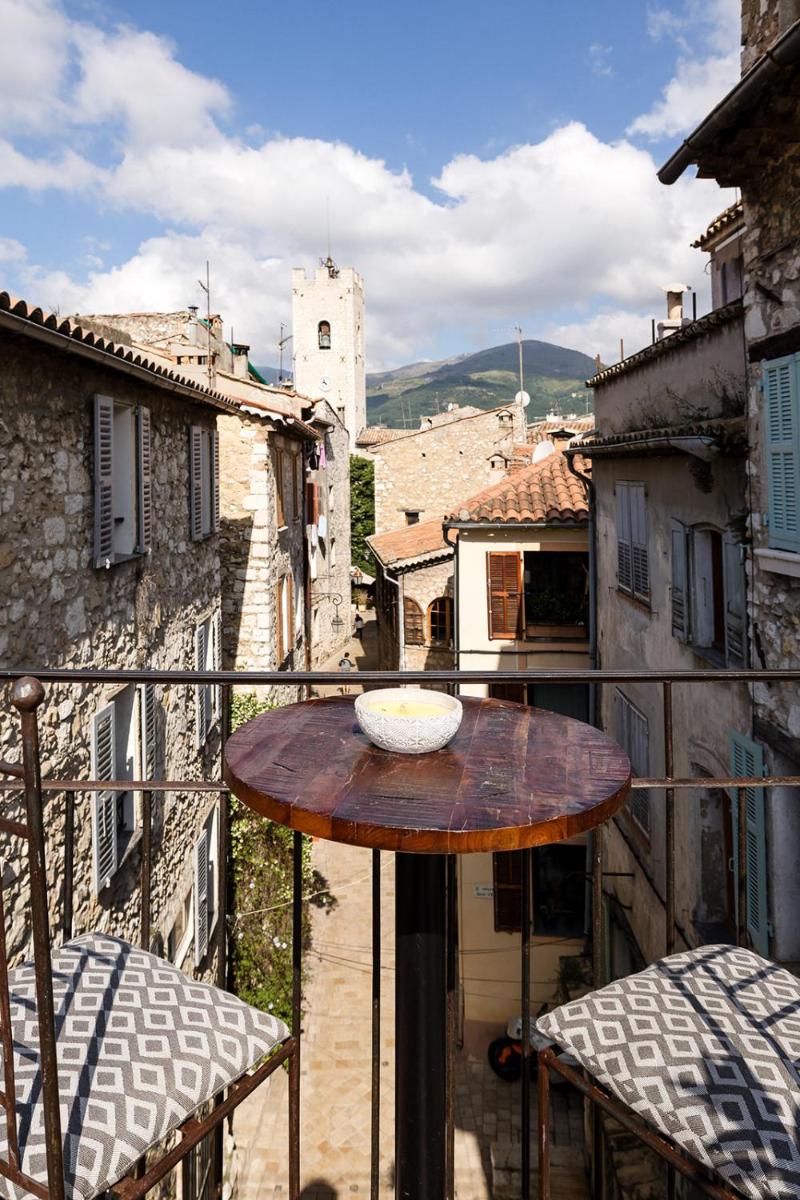 BnB La Sanverine, historic center Vence - Housity