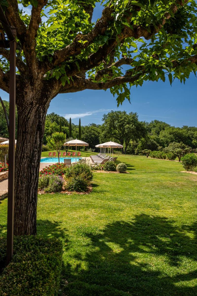 Jardin de l'établissement Mas De La Senancole & Spa