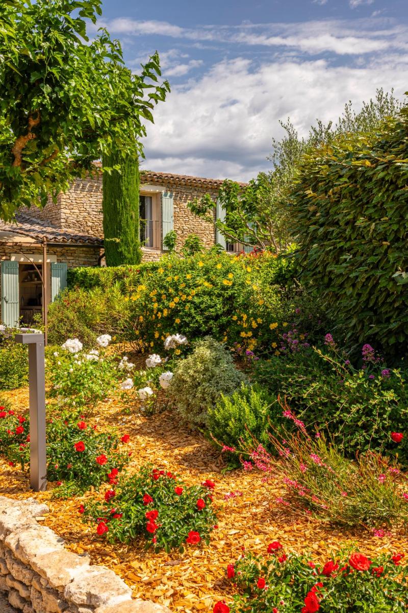 Jardin de l'établissement Mas De La Senancole & Spa