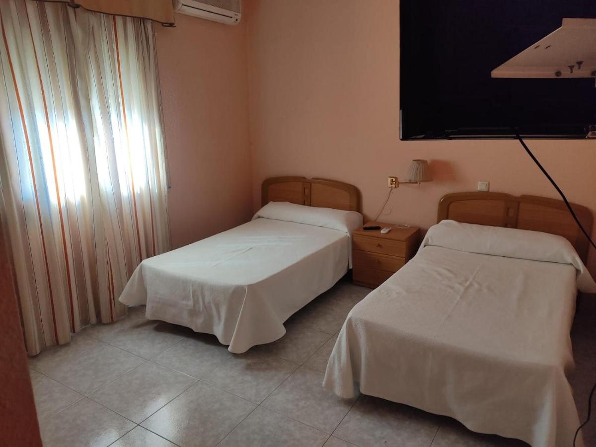 Hotel Restaurante Peñarroya - Housity