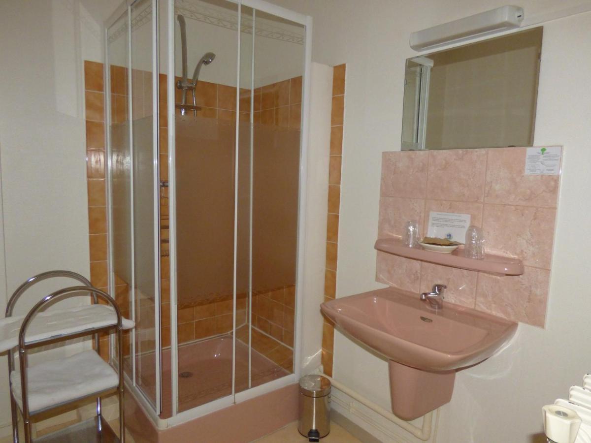 Hotel du Centre - Housity