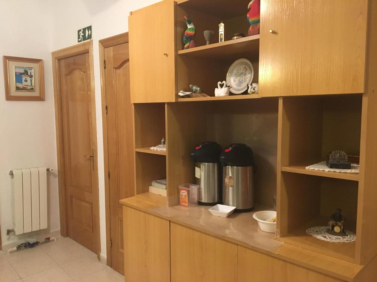 Hostal R. Lido - Housity