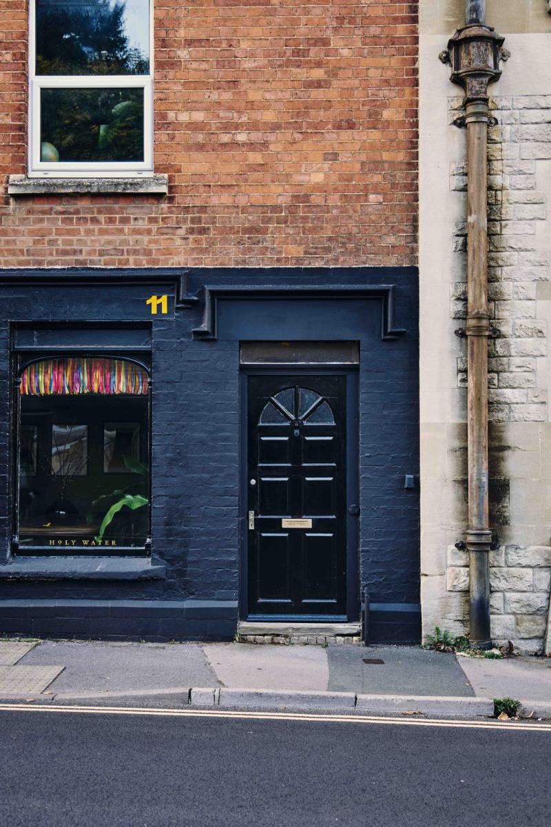 Mid-Century apartment in the heart of Stroud - Housity