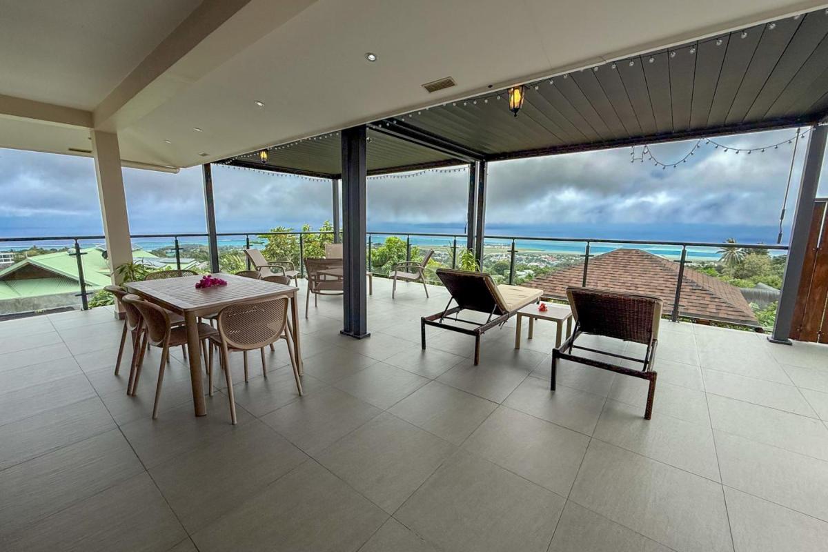 Le Manahere Spacious Apartment with Panoramic Views of Moorea - Faa'a - Housity