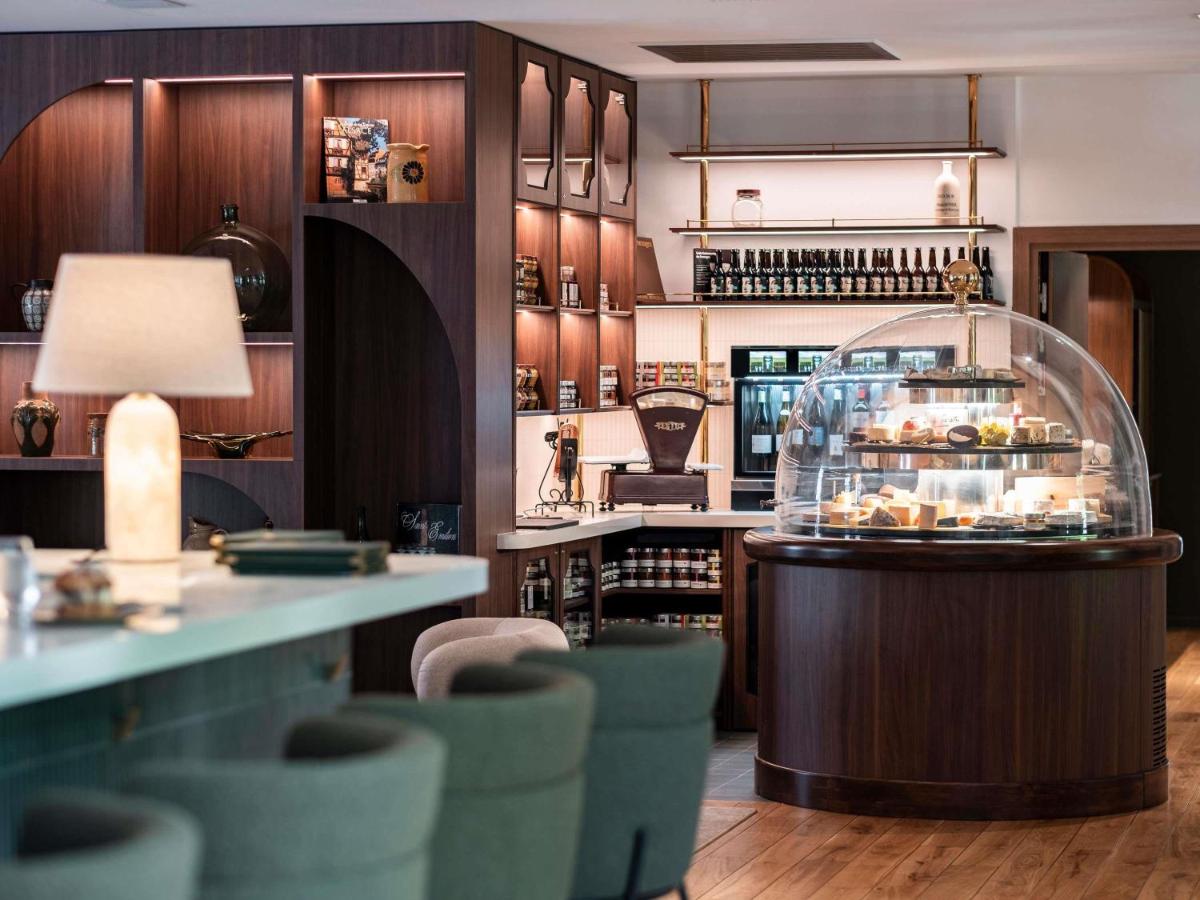 Nourriture dans l'hôtel ou à proximité