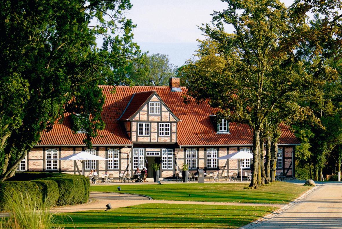 Ein Garten an der Unterkunft Weissenhaus Private Nature Luxury Resort