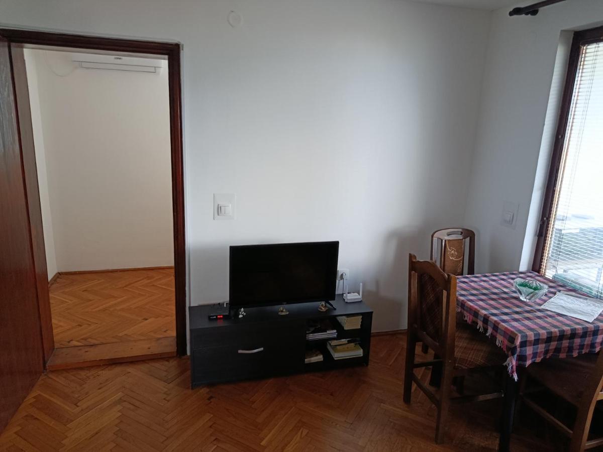 Family apartman Ana - Star - Hizvo