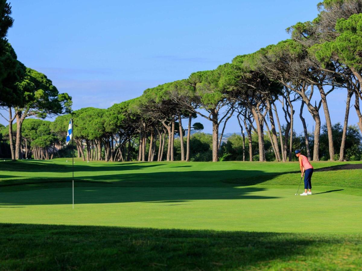 Golf sur le terrain de l'hôtel ou à proximité