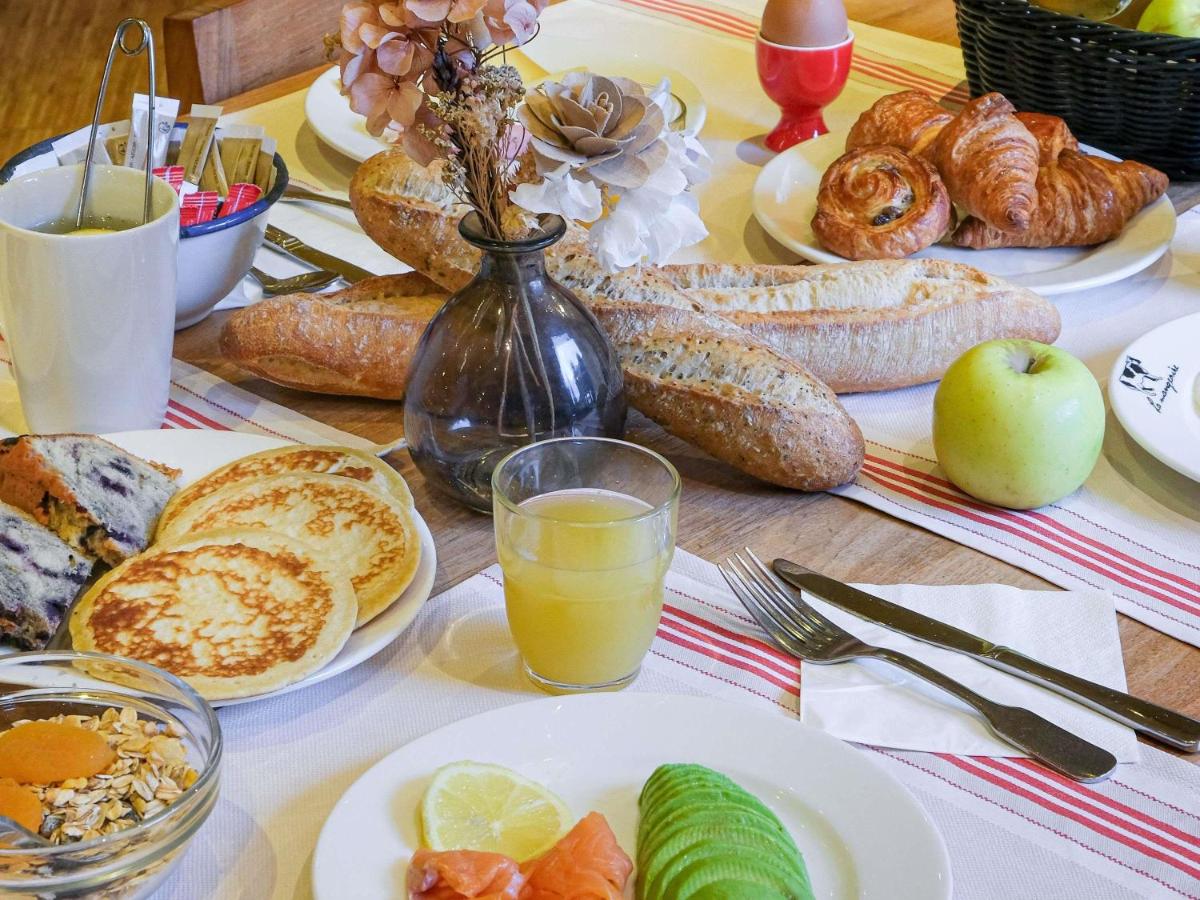 Nourriture dans l'hôtel ou à proximité