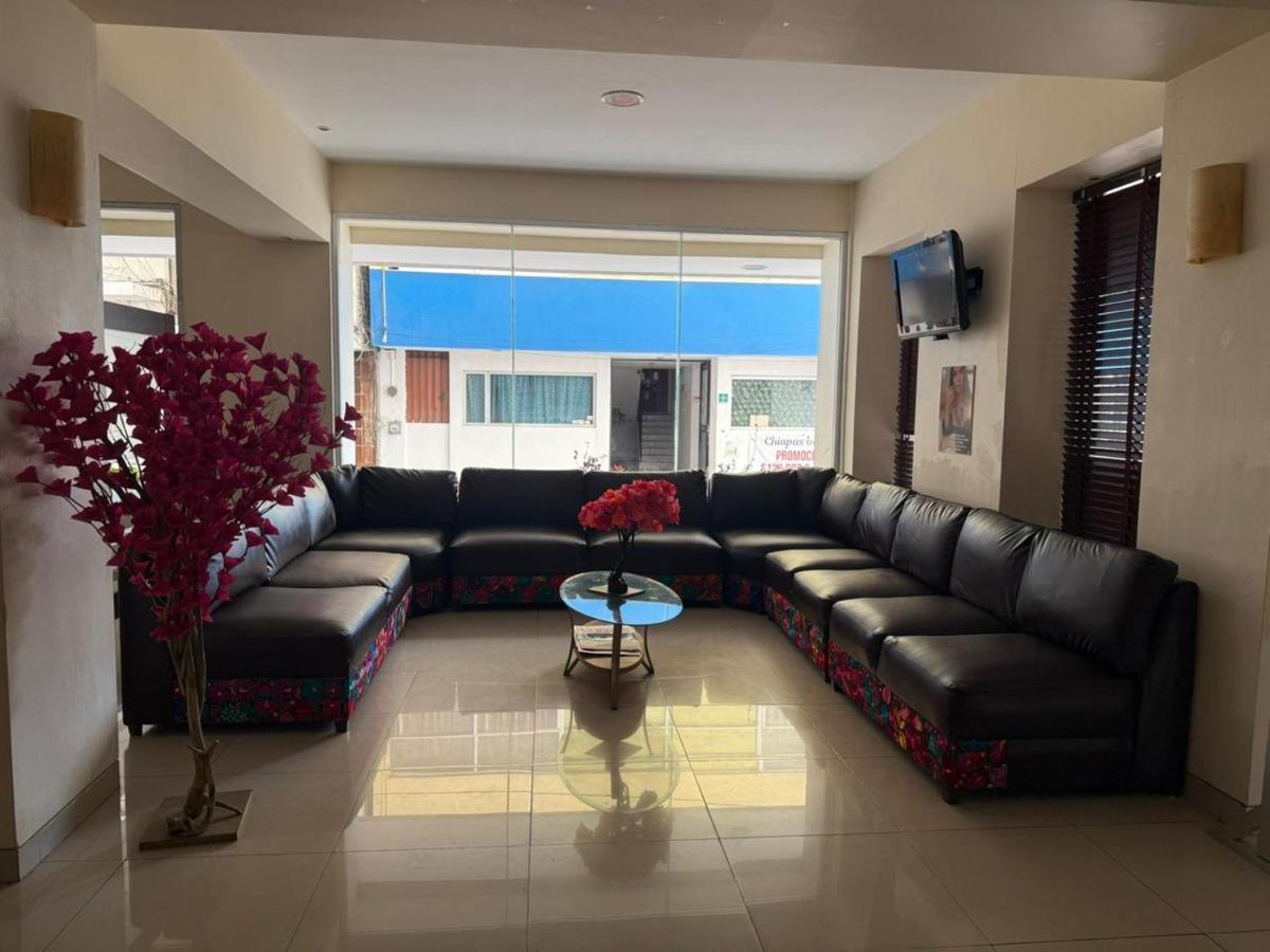 Hotel María Eugenia Tuxtla Gutiérrez - Housity