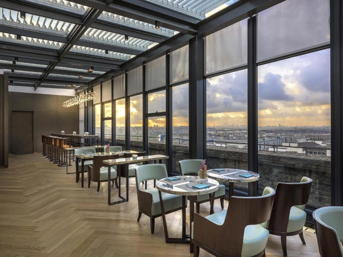 Novotel Shanghai Clover - Hizvo