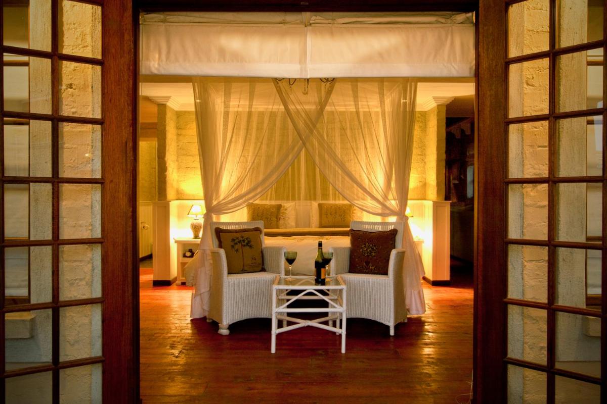 Anglers Court - Housity