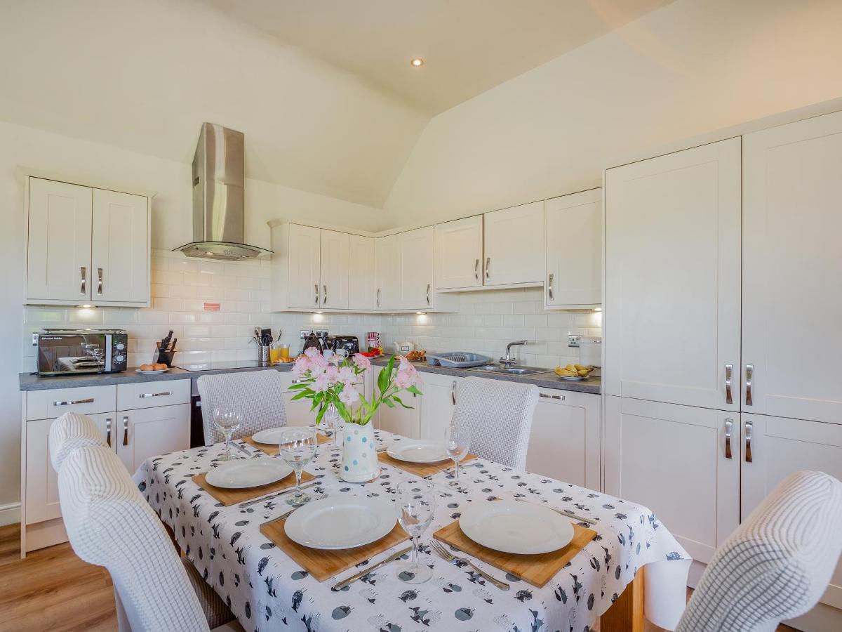 Bryn Awelon - Uk44122 - Housity