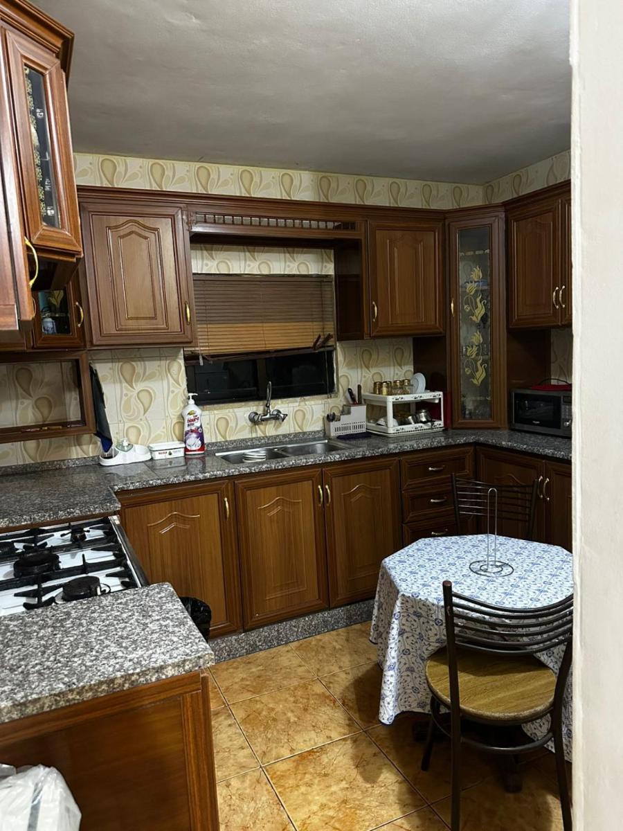 Jordanian Baity Apartment - Housity