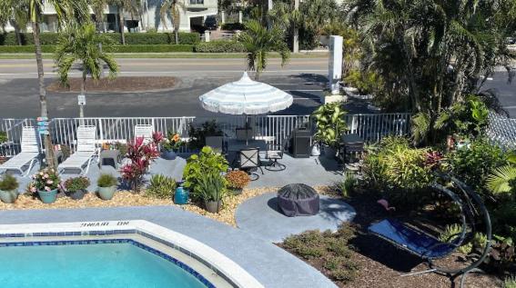 Honu Cove Hotel - Housity