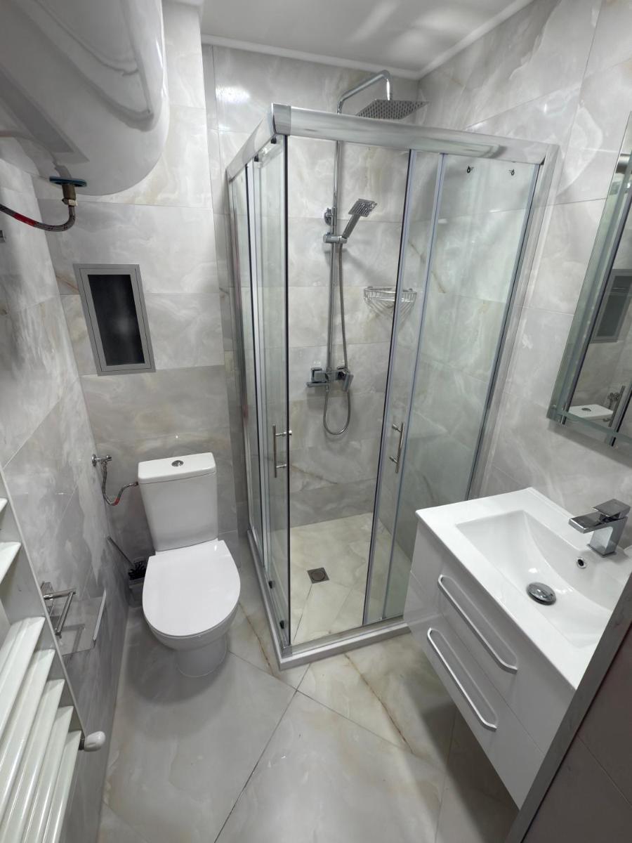Apartment 9 - Hizvo