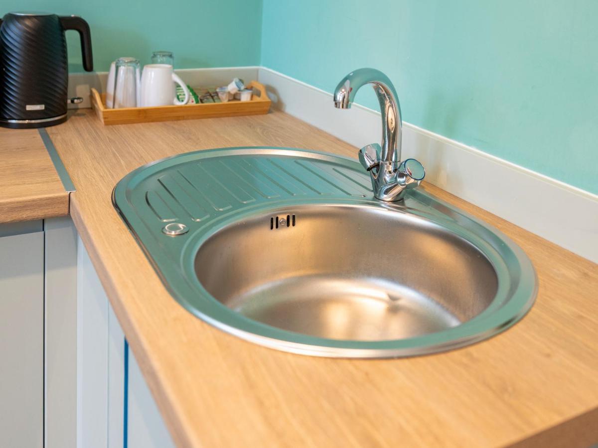 Hilltop Apartment 1 - Uk50591 - Housity
