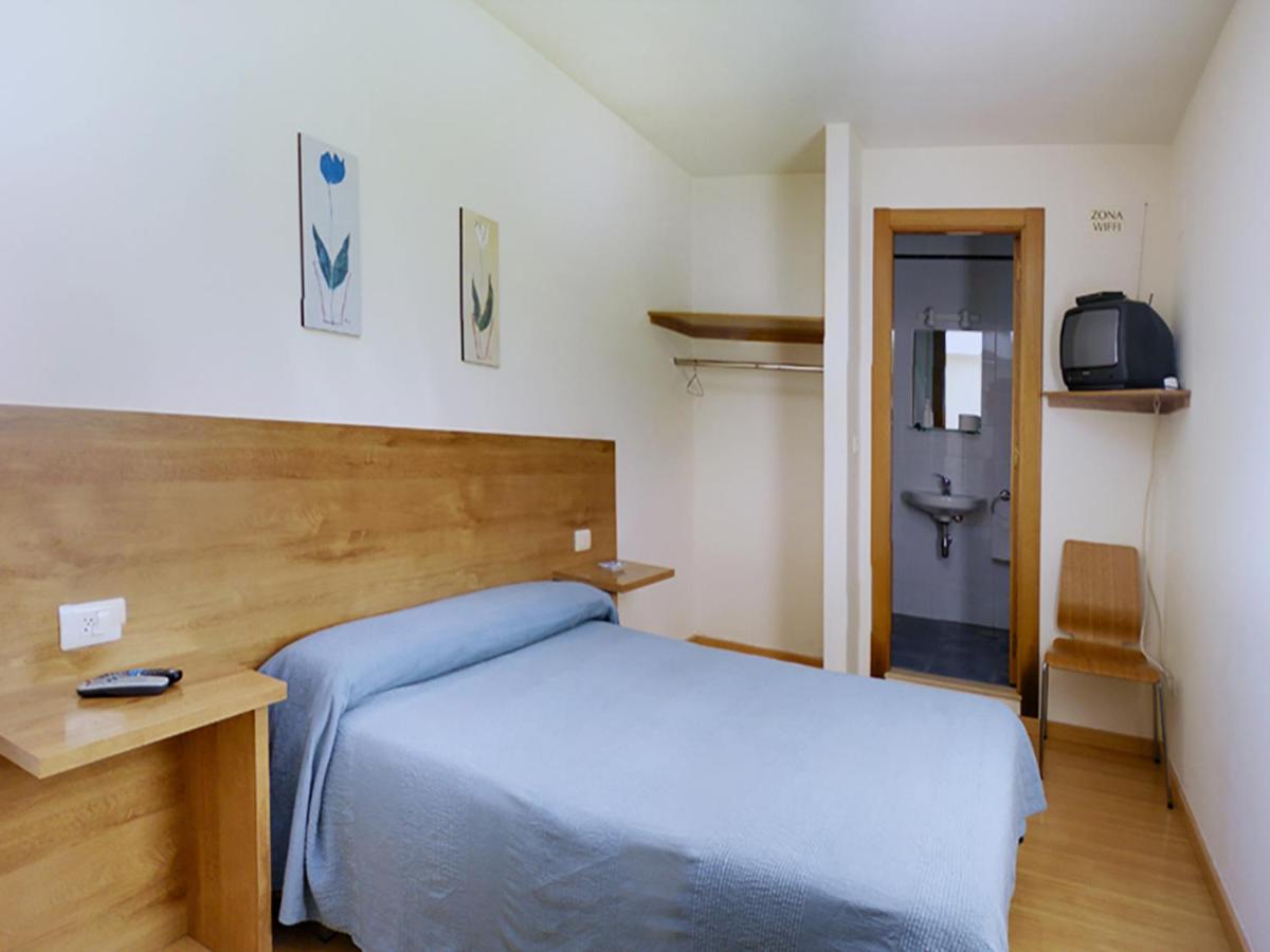 Hostal Caracas - Housity
