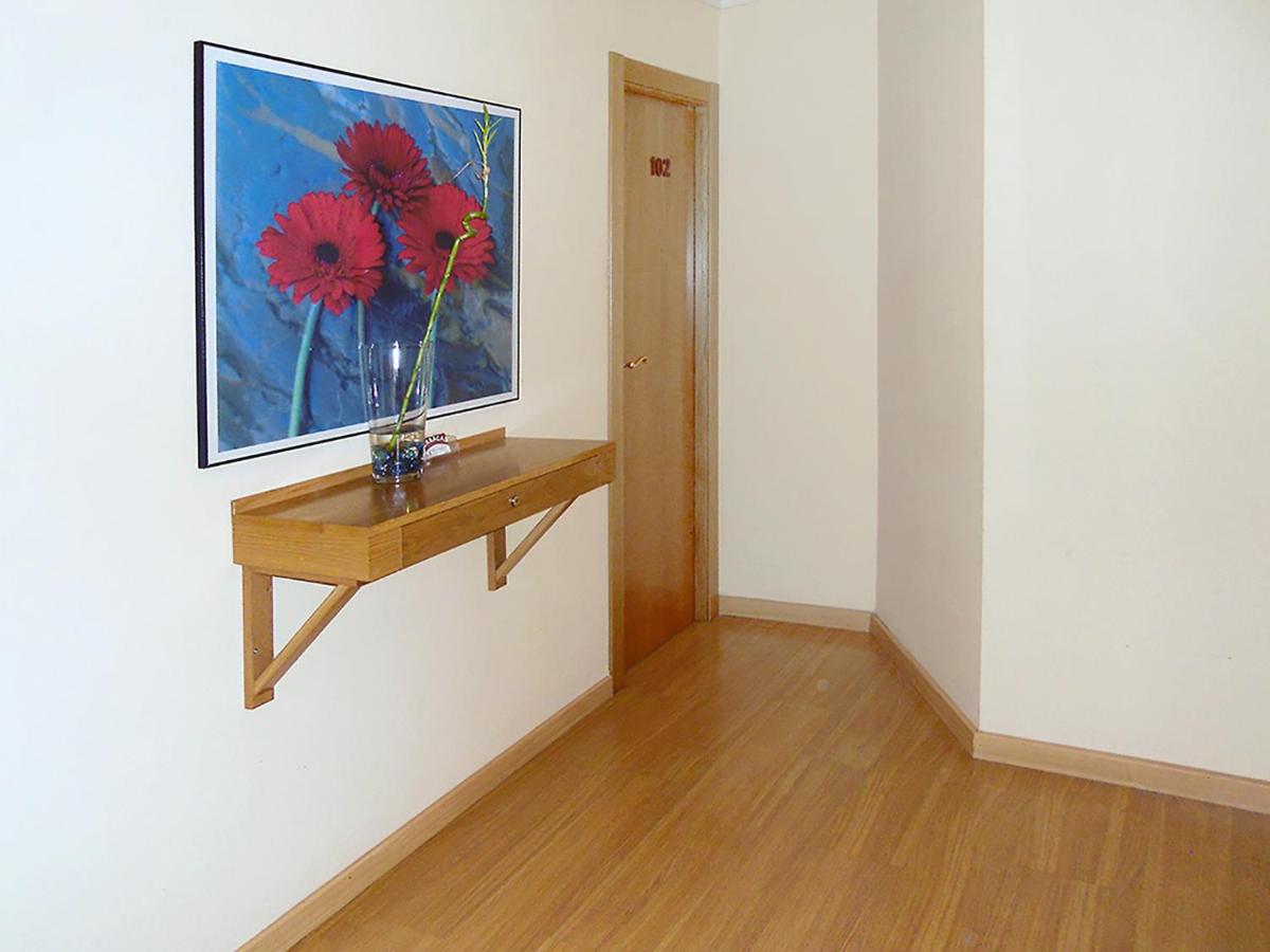 Hostal Caracas - Housity