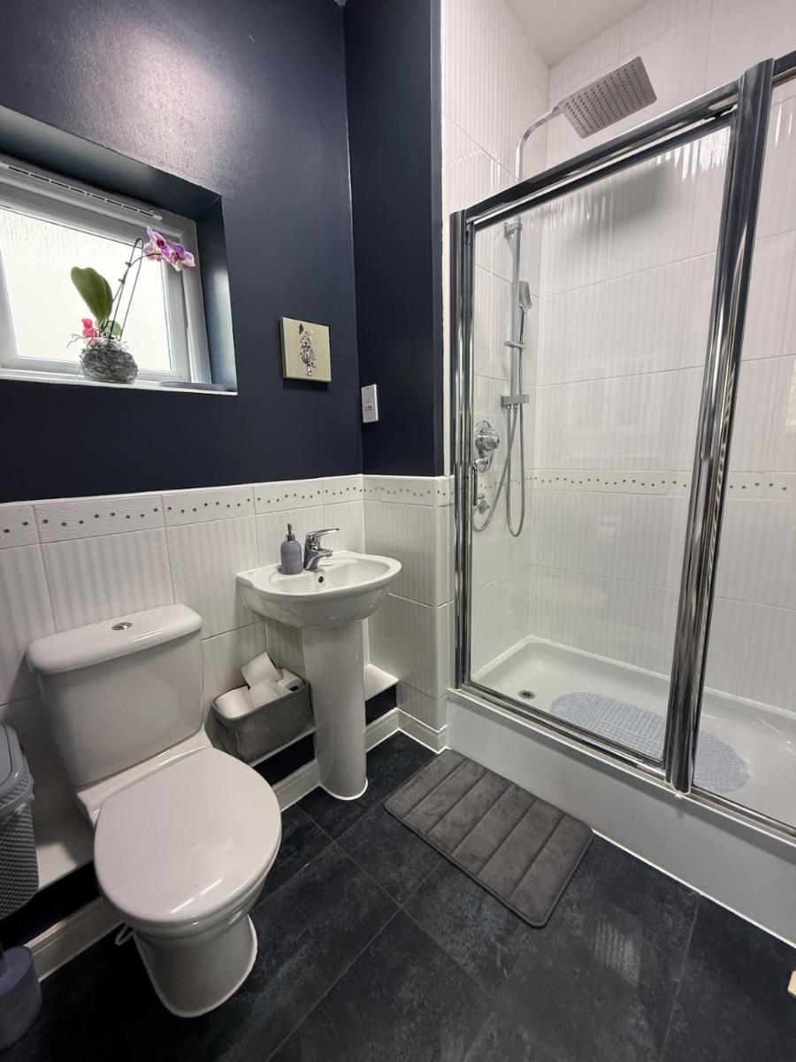 Portishead Coastal Retreat - Housity