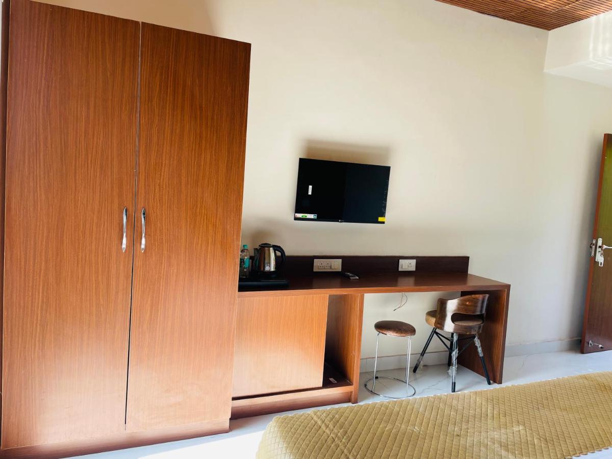 The Deerfield Cottages - Housity