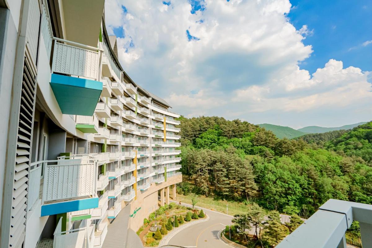 Pyeongchang I-One Resort - Housity