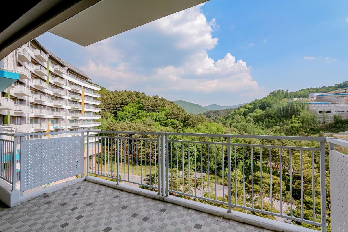 Pyeongchang I-One Resort - Housity