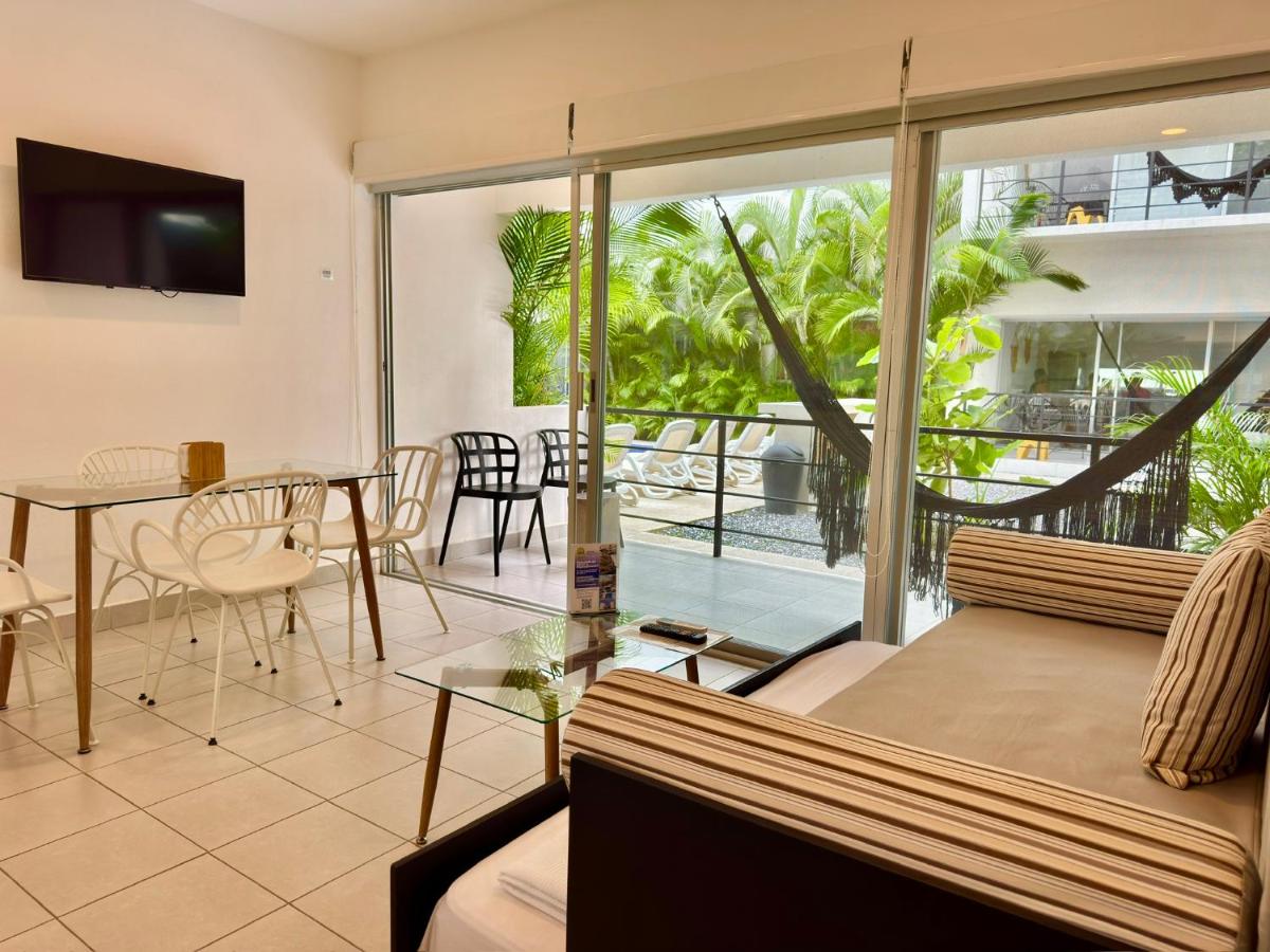 Papaya Condo Acapulco Diamante -Solo Adultos - Hizvo